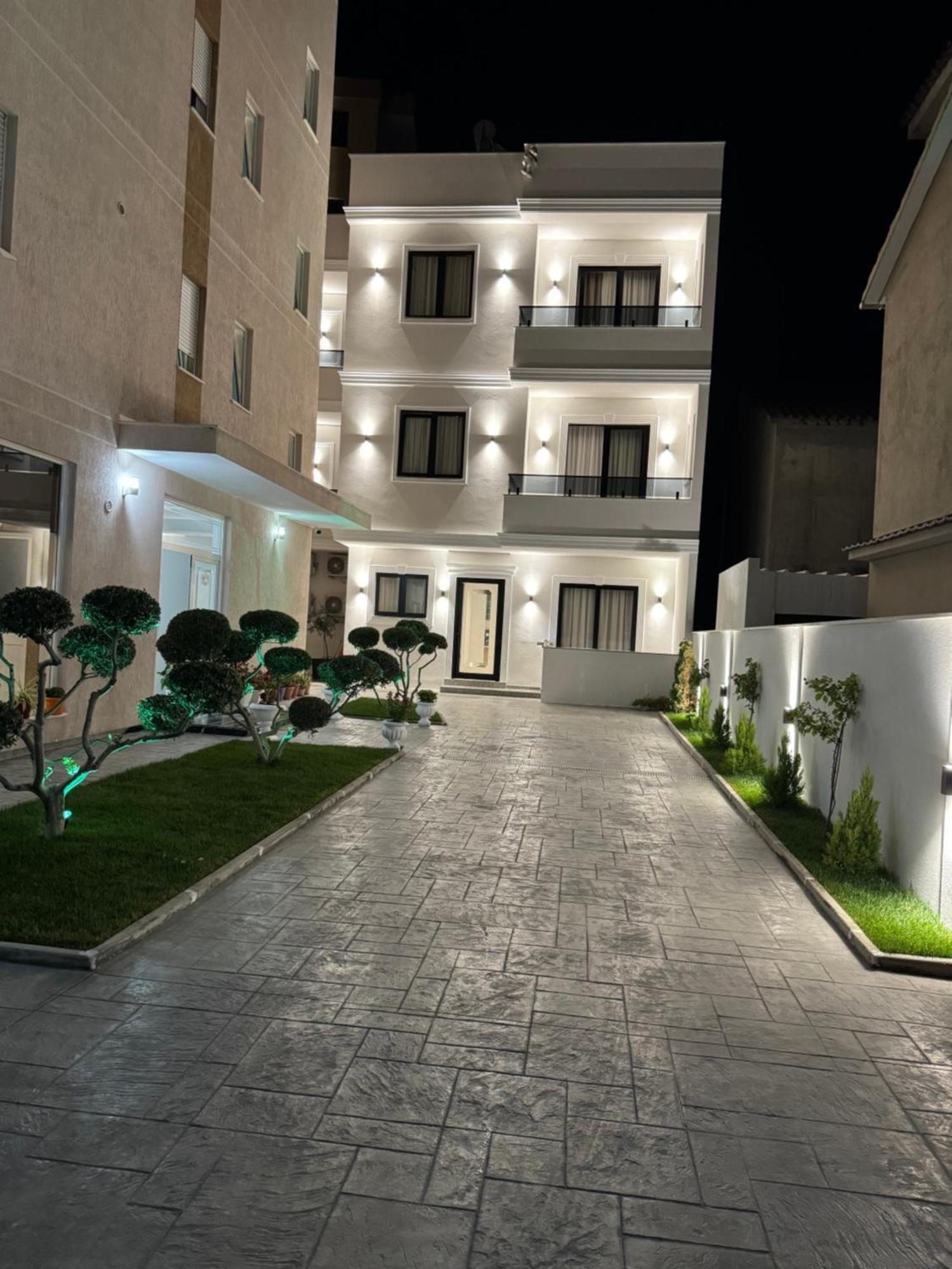 Hotel Vila Dedej Durres Bagian luar foto