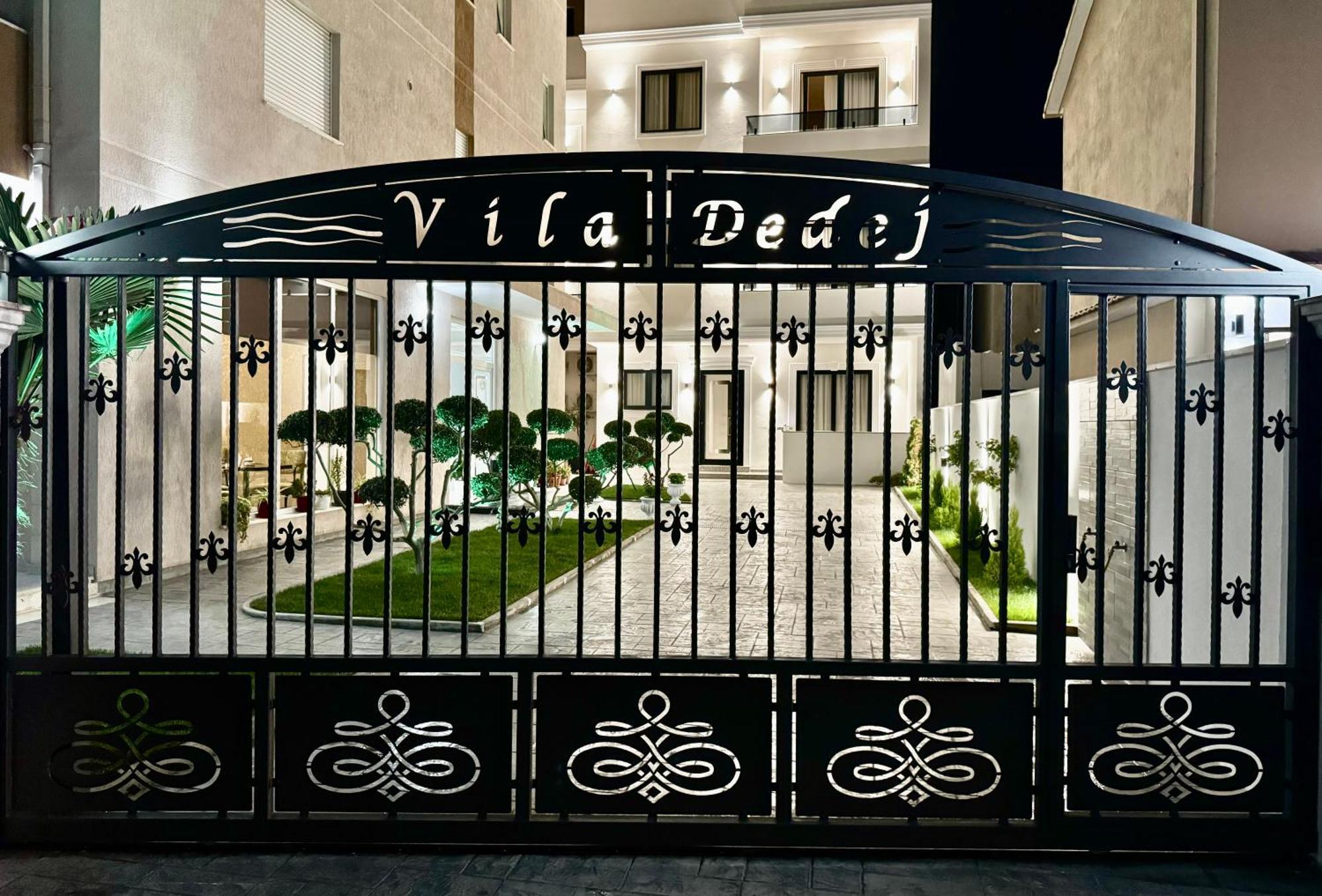 Hotel Vila Dedej Durres Bagian luar foto